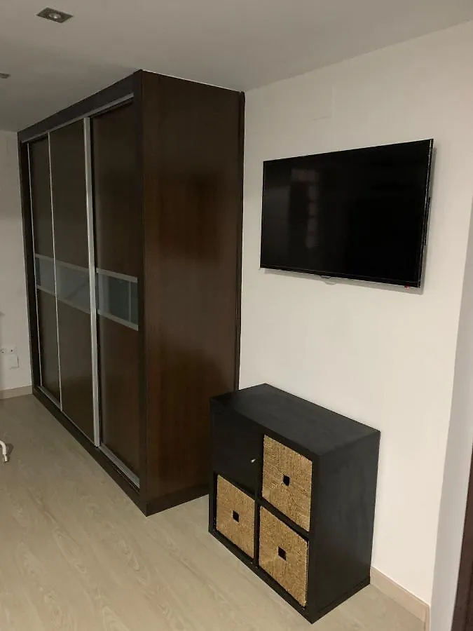 Estudio Fuengirola 0*,  Španělsko